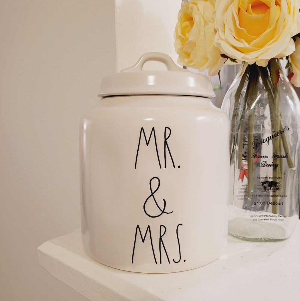 Rae Dunn Mr. & Mrs. Canister RARE